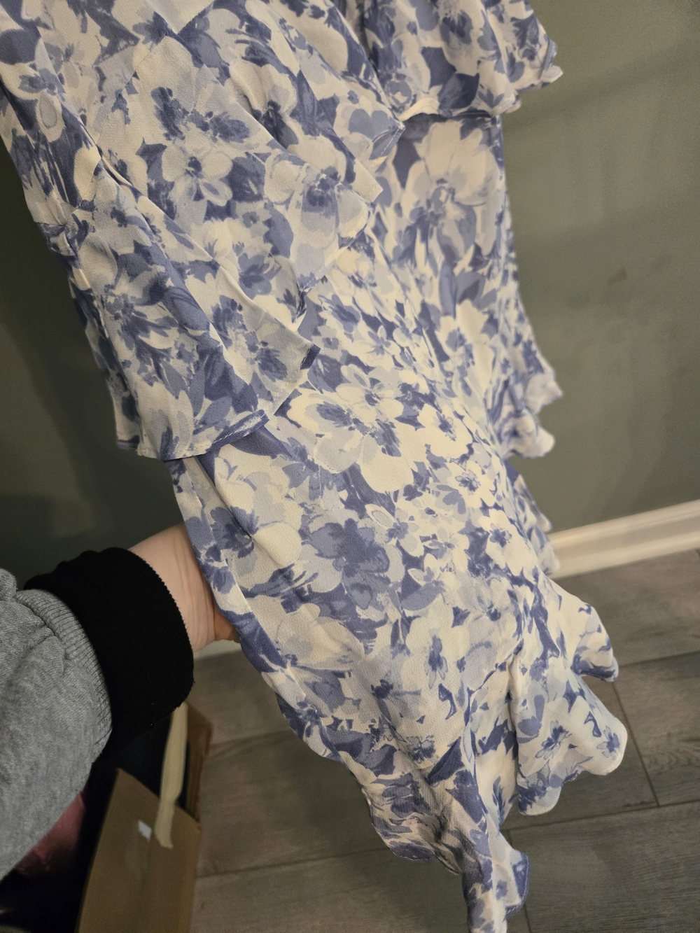 Reformation Magnus Dress Blue Floral - Picture 3 of 6